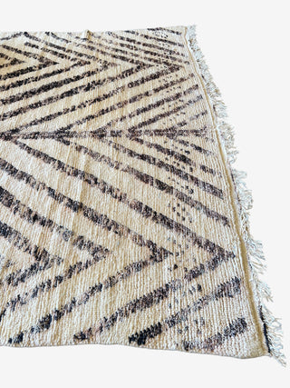 Vintage Moroccan rug