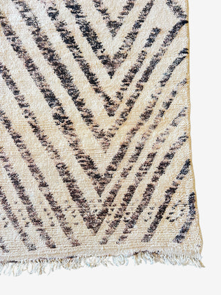 Vintage Moroccan rug