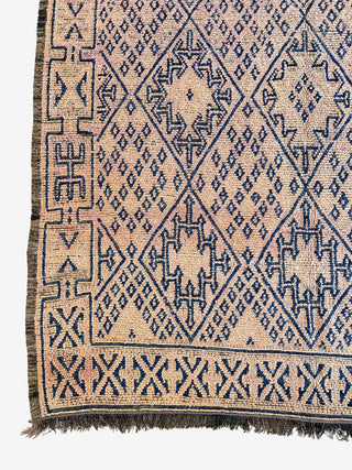 Vintage Moroccan rug