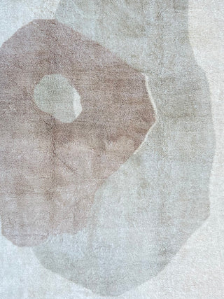 Luxe Organic Shapes rug