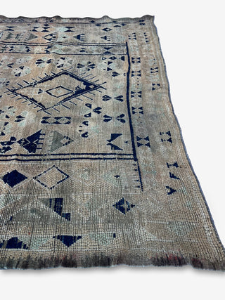 Vintage Moroccan rug