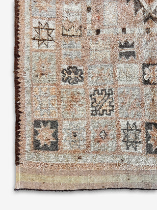 Vintage Moroccan rug