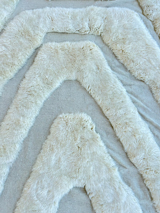 Luxe arch rug