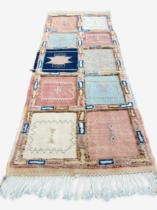 Moroccan runner